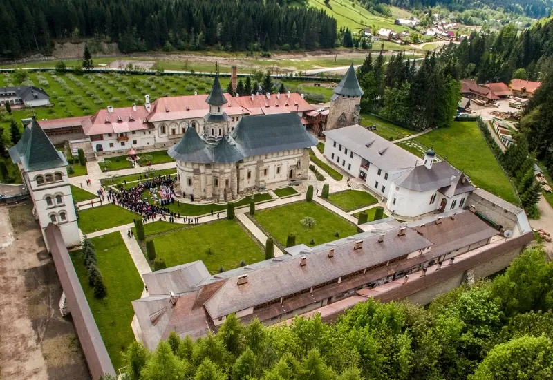 Mănăstirile din Bucovina + Putna