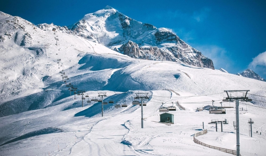 Georgia Ski – Tbilisi și schi în Munții Caucaz
