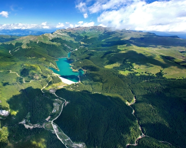 TransBucegi Hike ➤ Tătăratu Peak 1998 m • Ialomița Cave • Zănoaga Gorge & Scropoasa Lake