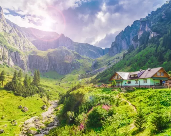 DRUMEȚIE ÎN BUCEGI ➤ Cabana Mălăiești & Diham